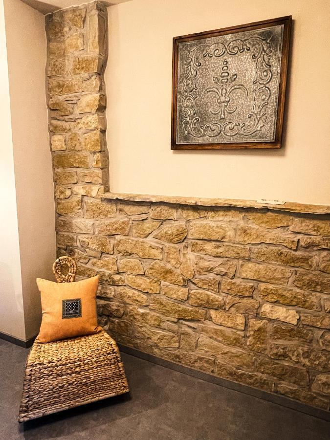 Hotel-Bistro-Europa Merchweiler エクステリア 写真