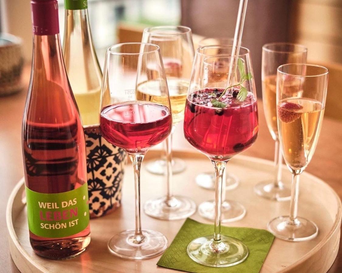Hotel-Bistro-Europa Merchweiler エクステリア 写真