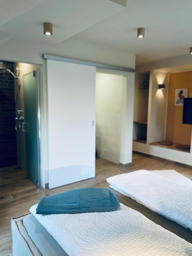 Hotel-Bistro-Europa Merchweiler エクステリア 写真