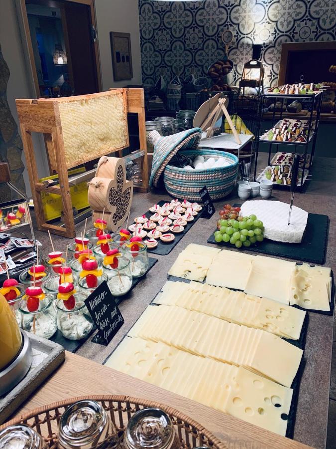 Hotel-Bistro-Europa Merchweiler エクステリア 写真